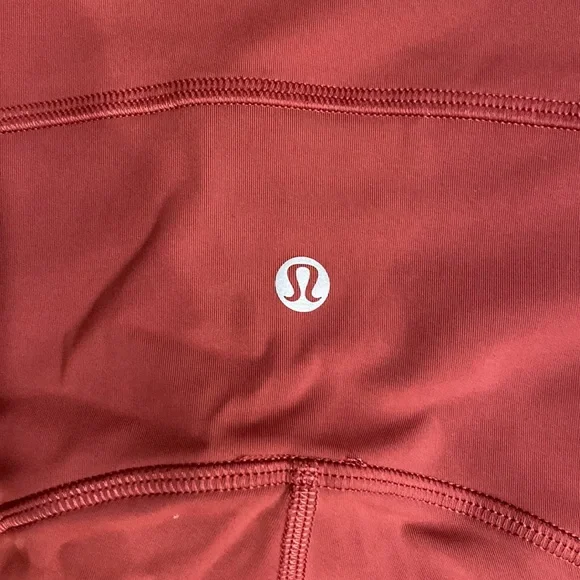 Lululemon Power Thru High-Rise Tight 25”, Size 4, EUC - Picture 5 of 5